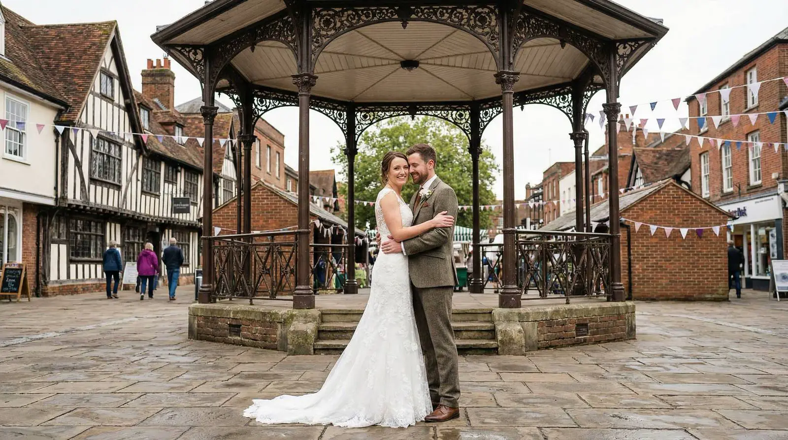 Example image: a couple, Horsham
