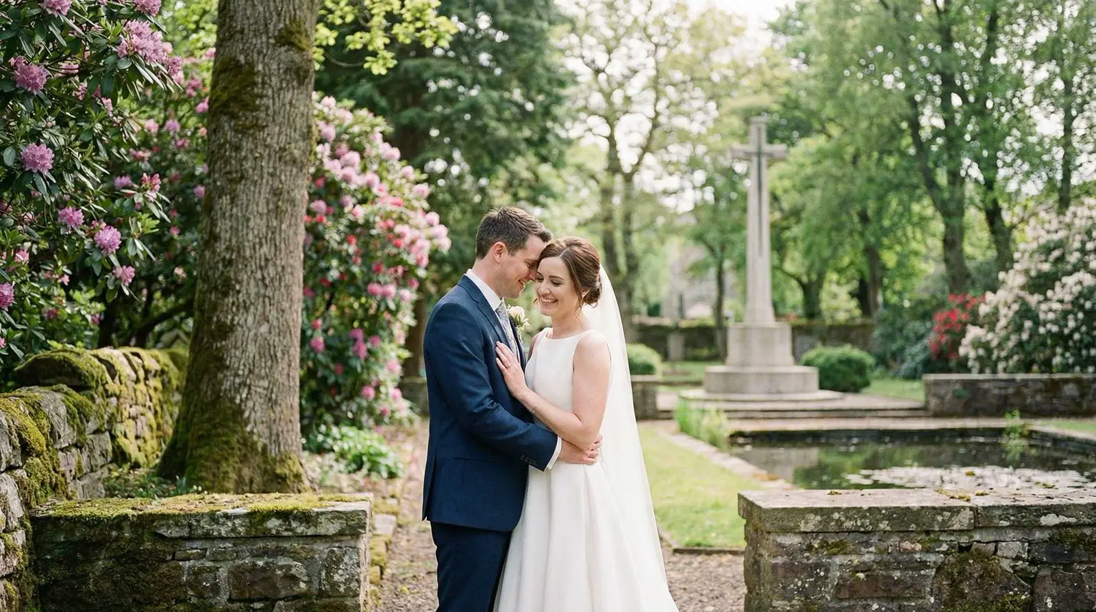 Example image: a couple, Lockerbie