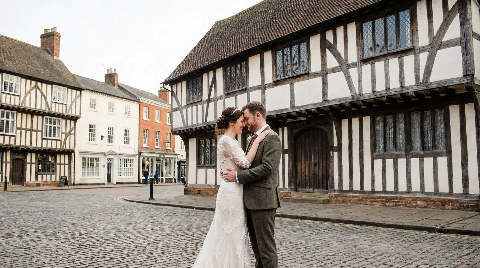 Example image: a couple, Market Harborough