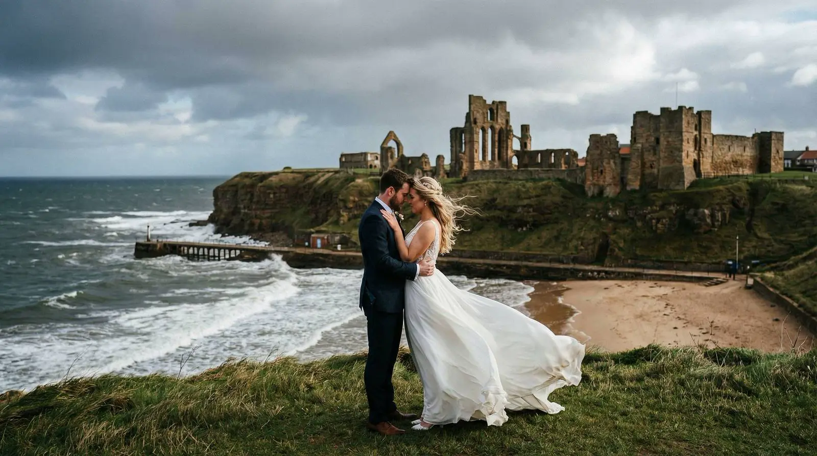 Example image: a couple, Tynemouth